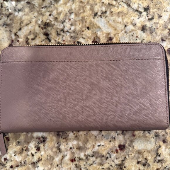 Kate Spade wallet - Picture 4 of 7